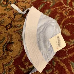 NWT Sun hat- Starting Out